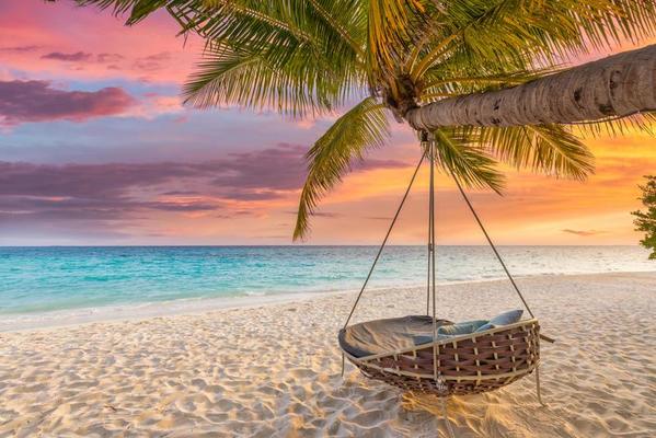 beach-activities-swiss-euro-tours